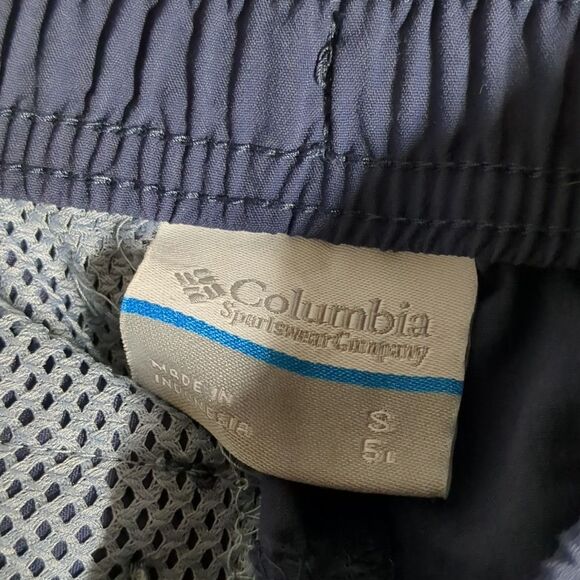 Women's Columbia Pull On Elastic Waist Waterproof Shorts Size Small - Picture 5 of 5